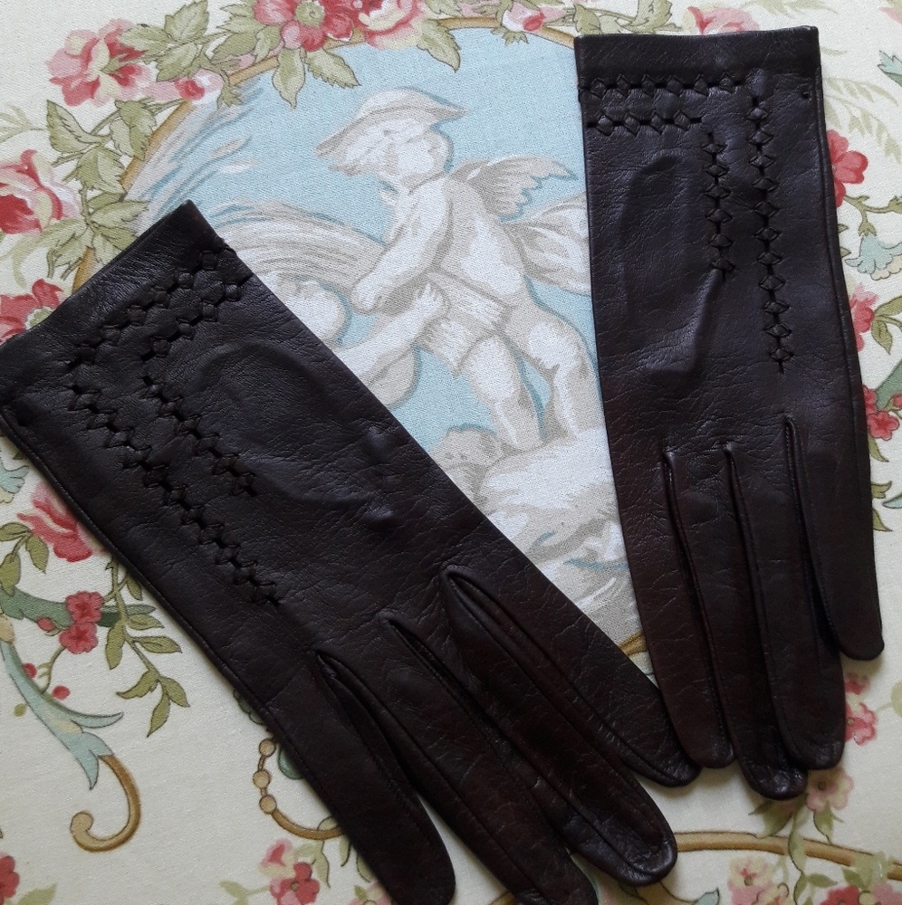 VTG BROWN LEATHER" LAVABIL" DRIVING GLOVES!